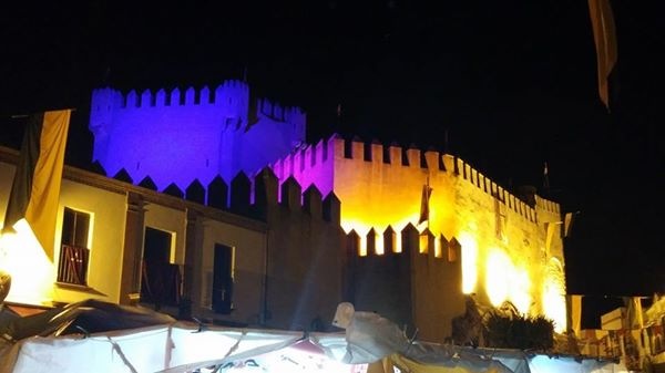 CASTILLO_ILUMINADO.JPG